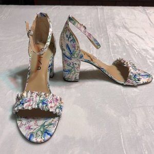Unisa 💙Ankle Strap Heels